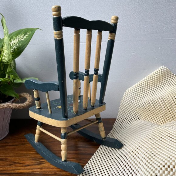 Wooden Toy Doll Rocking Chair Doll Furniture Hand Painted 10-3/4" Tall - Picture 6 of 15